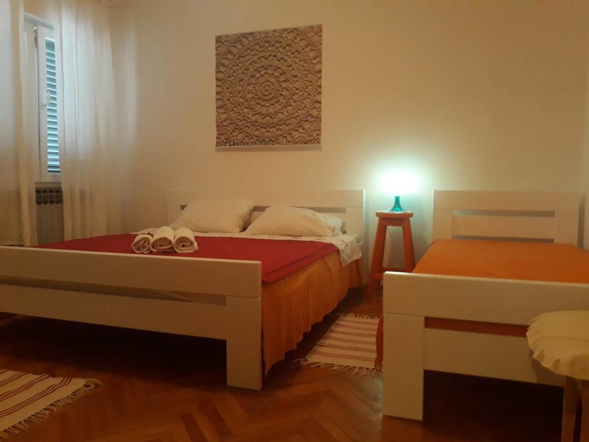 Apartments Pag Holiday Паг Экстерьер фото